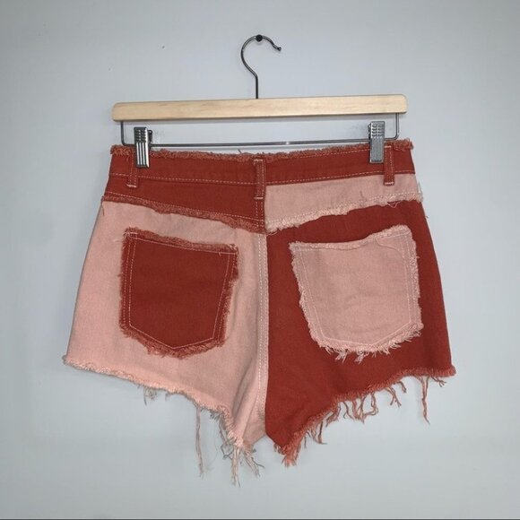SHEIN Shorts Size Medium Orange Peach Colour Block Cut Off Hem Patch Pockets - Picture 4 of 8